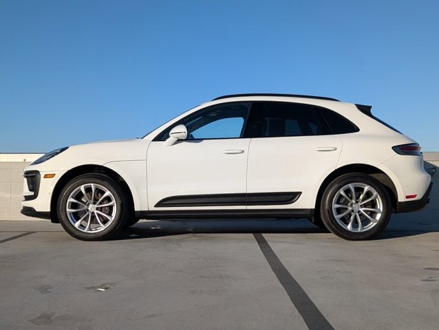 Used 2022 White Porsche  image 2