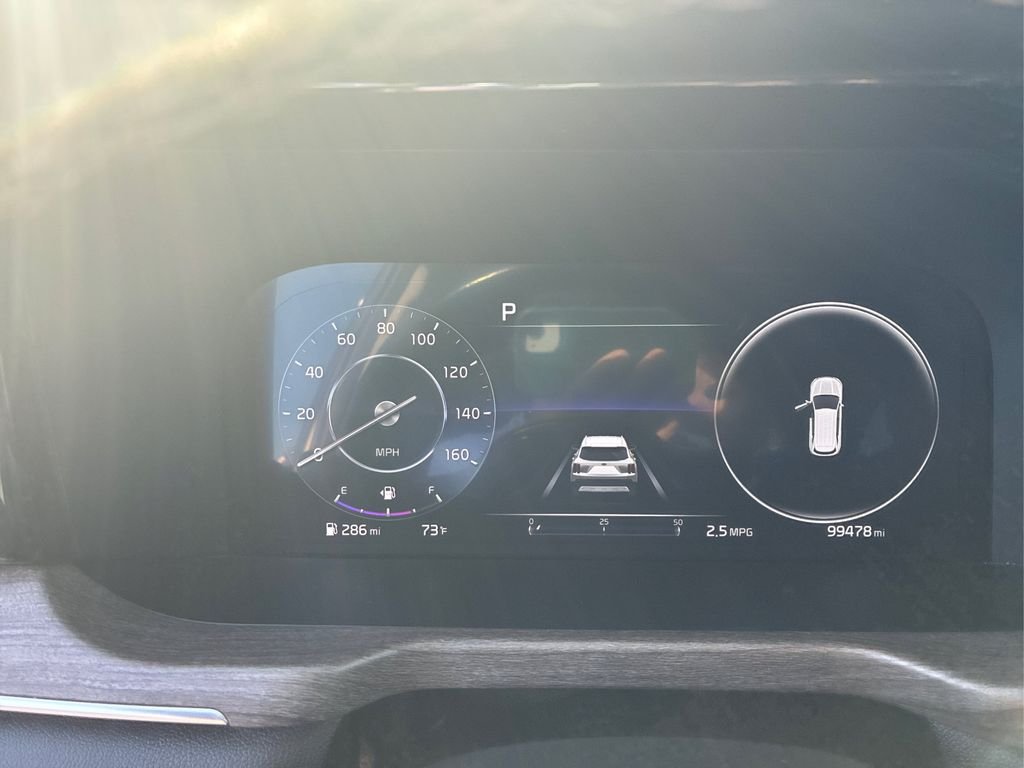 Used 2021 Crystal Beige Kia SX Prestige X-Line image 13
