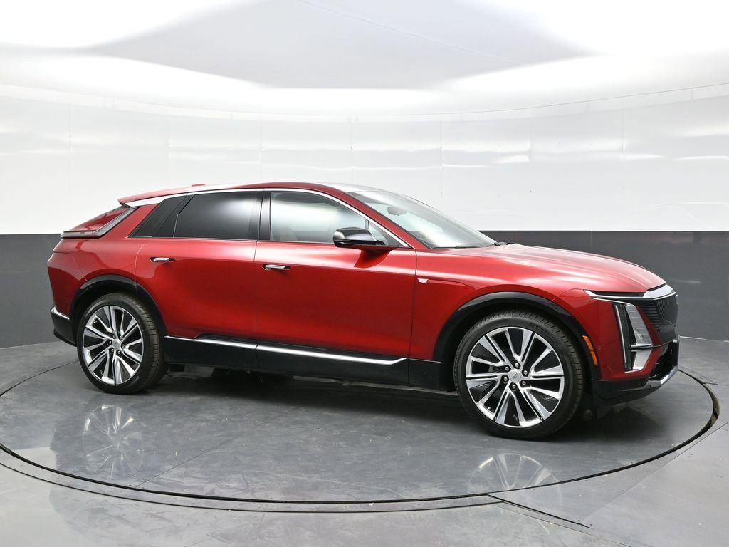 2025 Cadillac LYRIQ Luxury 3 - Photo 8