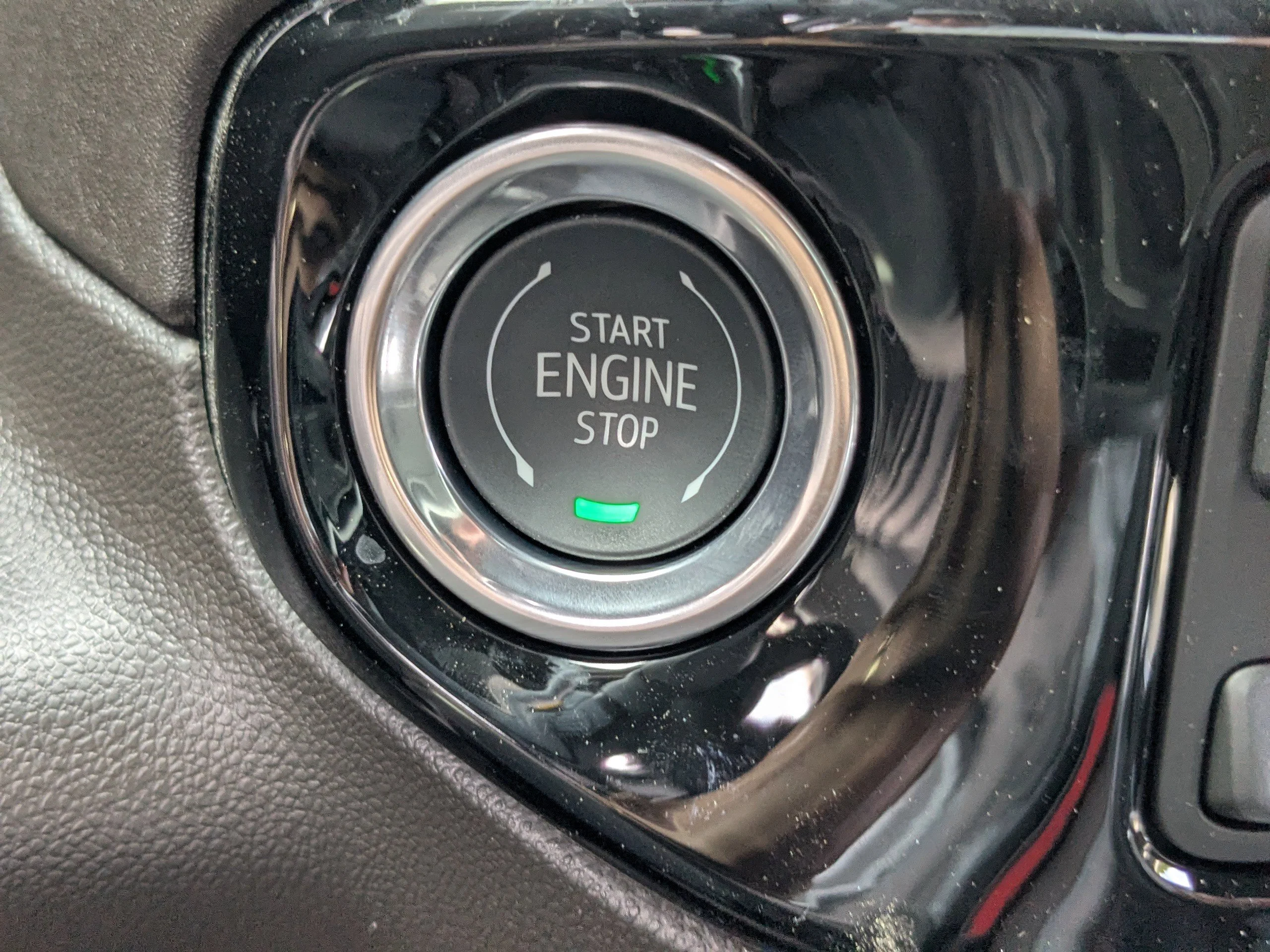 2026 GMC Sierra 1500 SLT - Photo 28