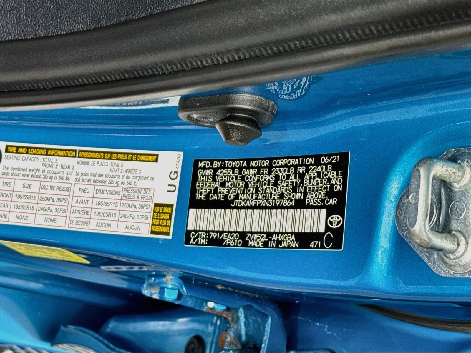 Certified Used 2022 Blue Toyota XLE image 26