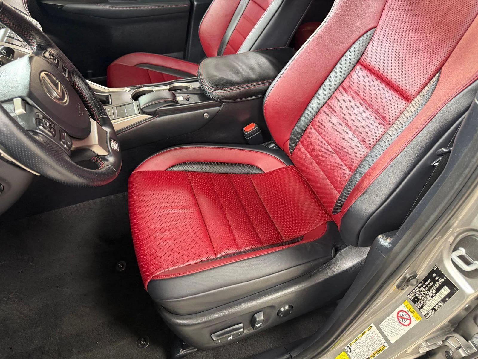 Used 2015 Atomic Silver Lexus F Sport image 12