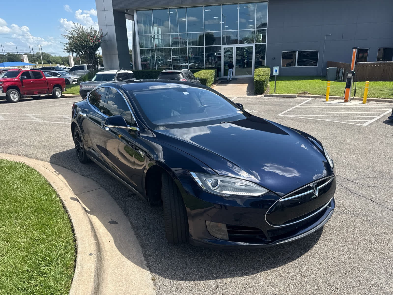Used 2013 Tesla Model S S with VIN 5YJSA1AG7DFP09278 for sale in Austin, TX