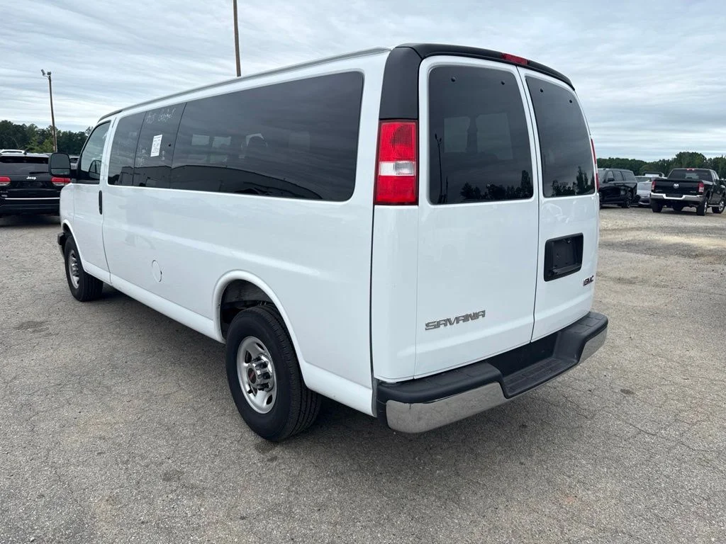 Used 2025 White GMC LT image 2