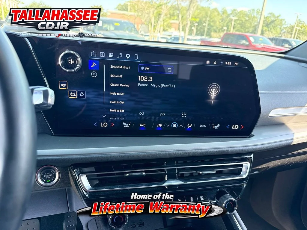 Used 2025 Sterling Gray Metallic Chevrolet LT image 29
