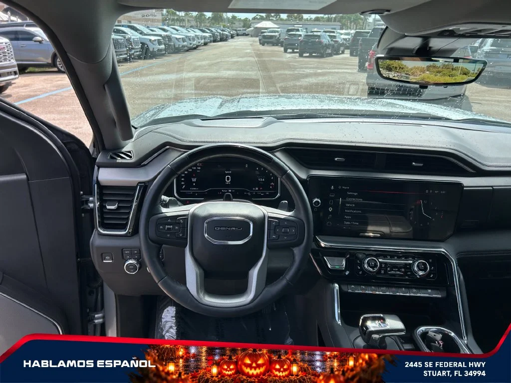 Used 2024 Sterling Metallic GMC Denali image 34