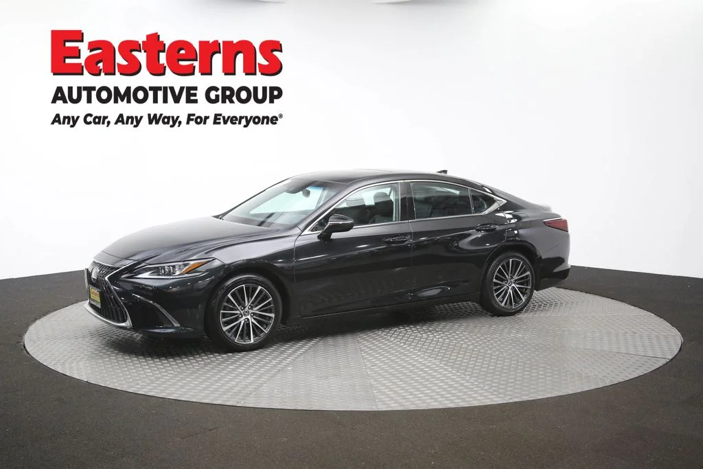 Used 2023 Black Lexus 350 image 60