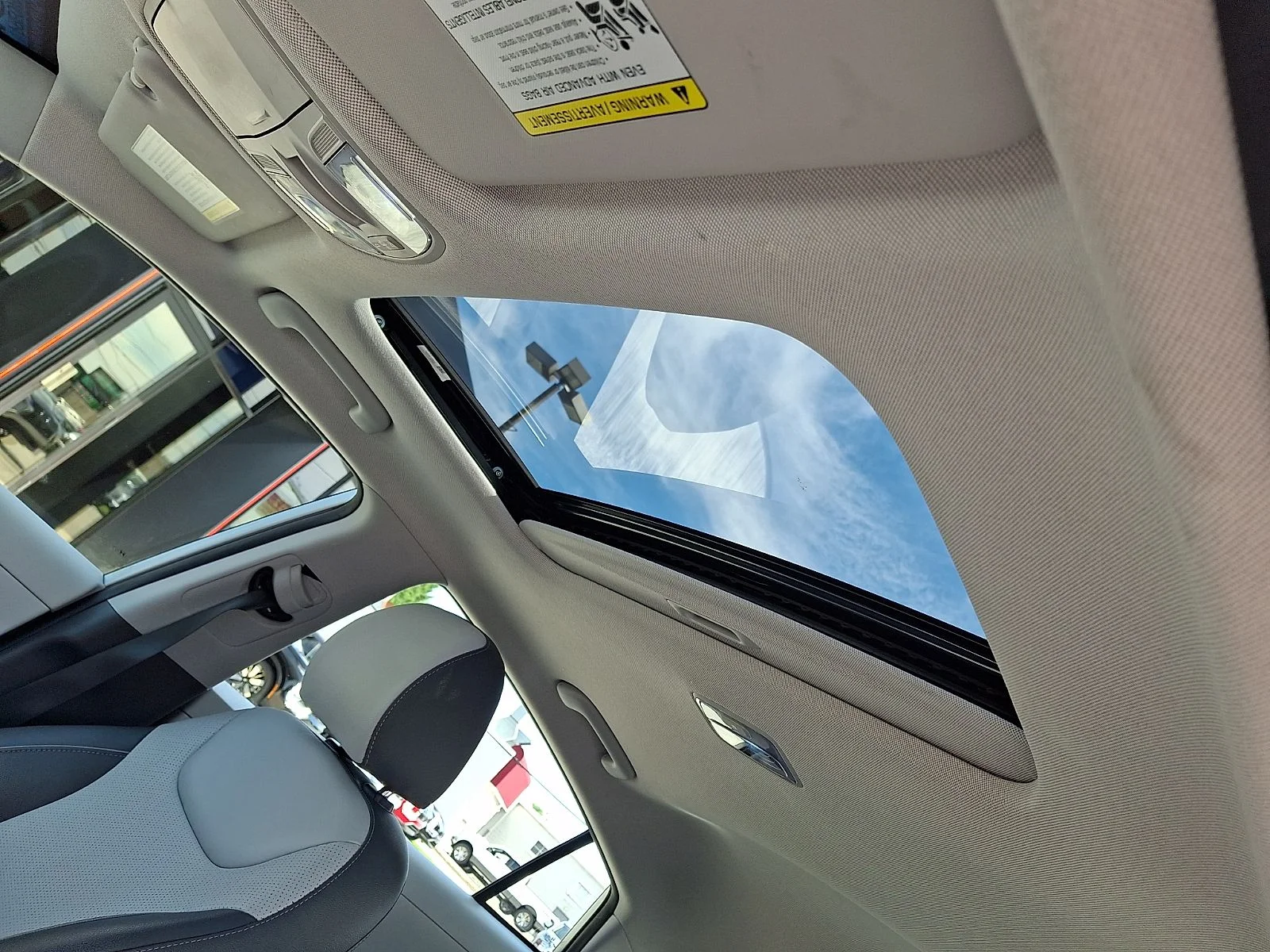 Used 2020 Silver Hyundai Limited image 12