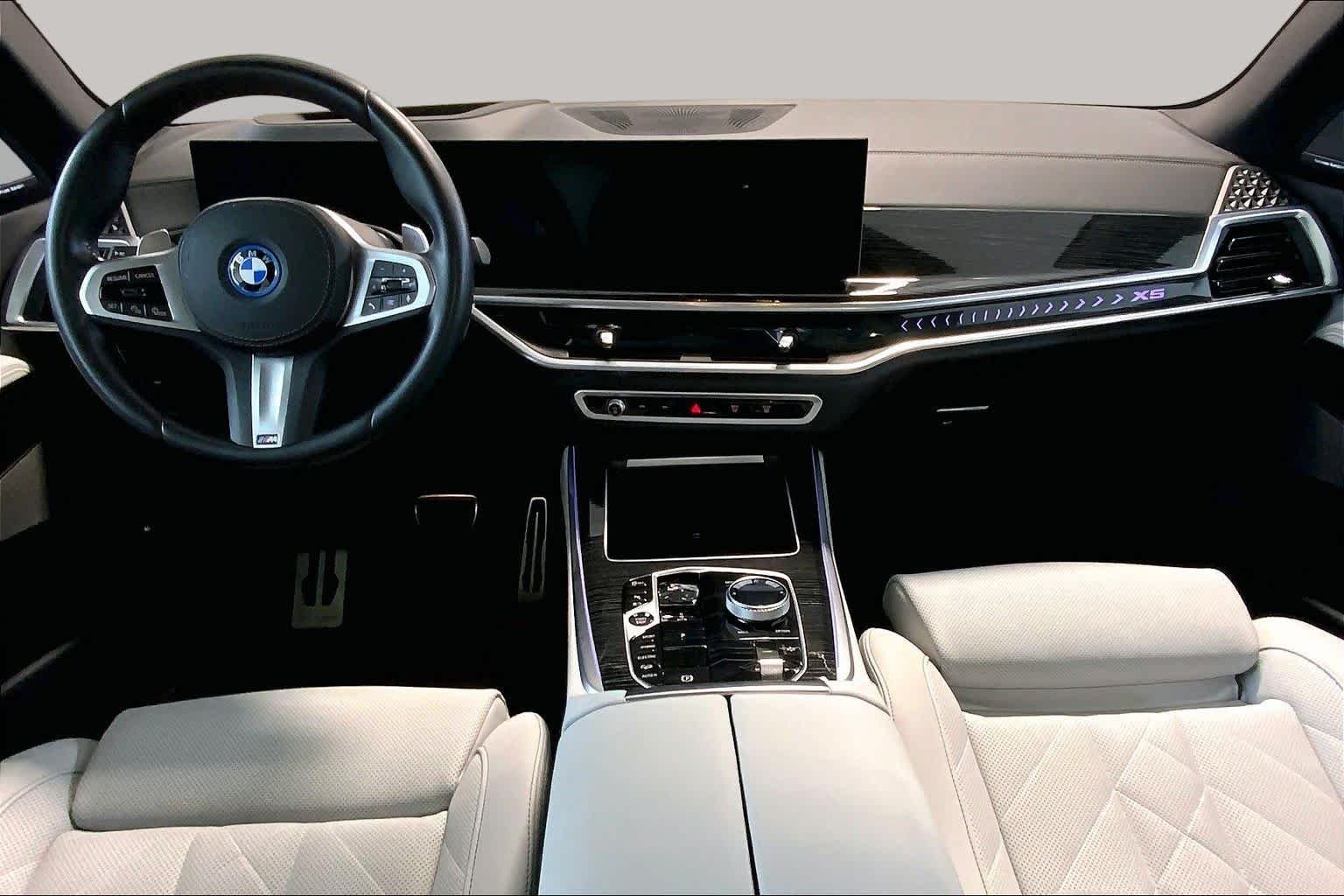 Used 2024 Mineral White Metallic BMW xDrive50e image 15