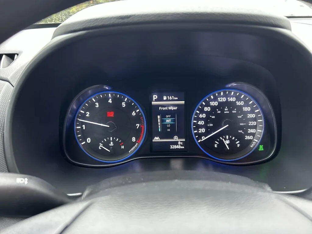 Used 2023  Hyundai 2.0L AWD Essential   No Accidents   Local BC   Dil image 23
