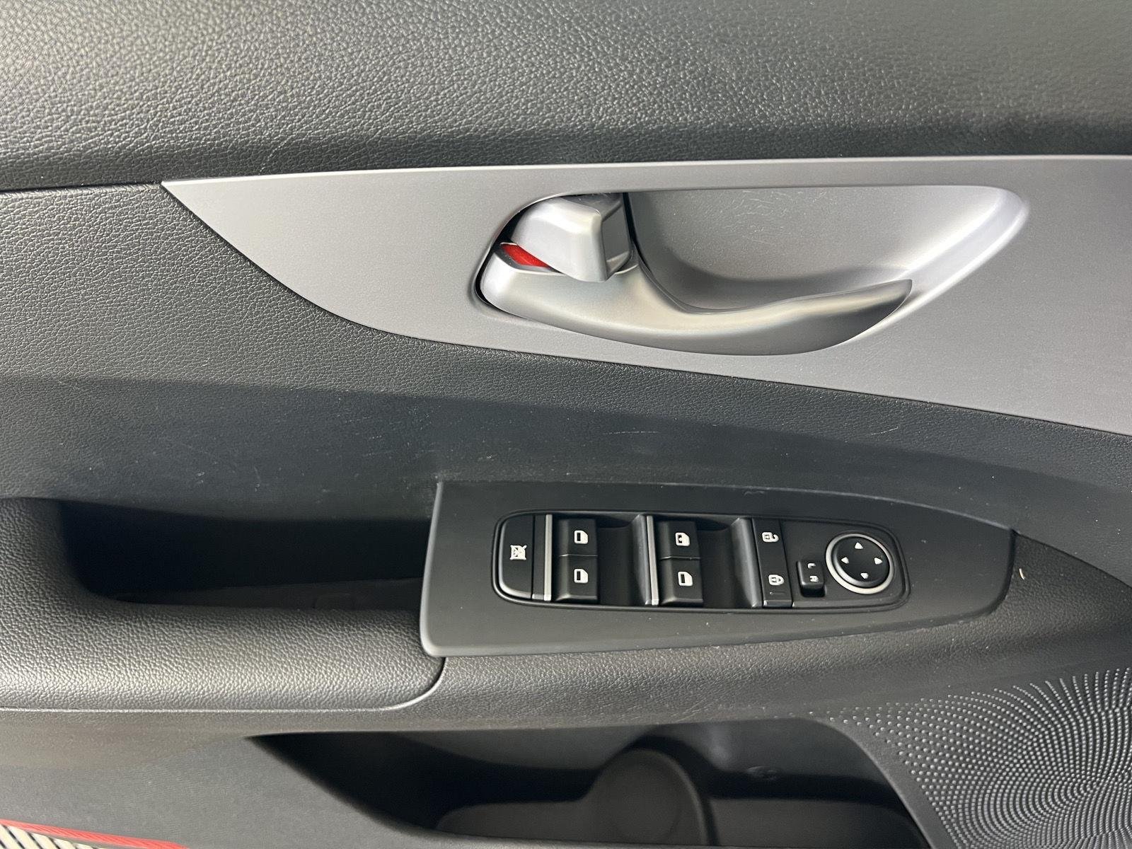 Used 2023 Steel Gray Kia LXS image 7