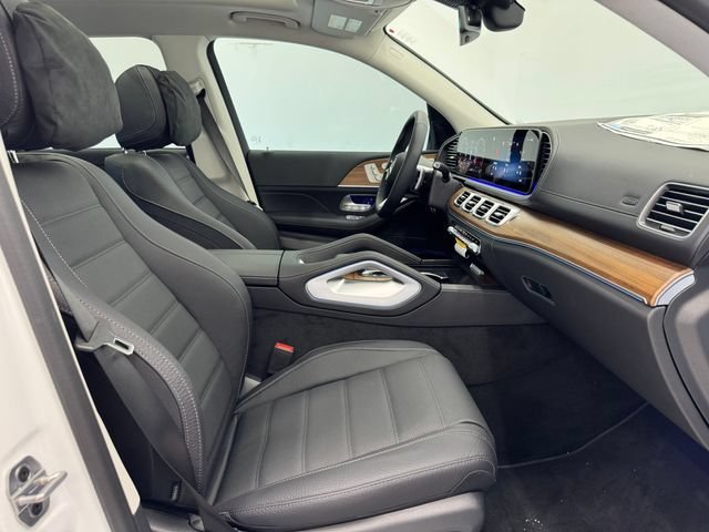 2026 Mercedes-Benz GLS Base - Photo 66