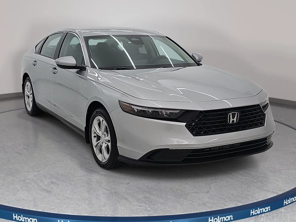 New 2026 Solar Silver Metallic Honda LX image 3