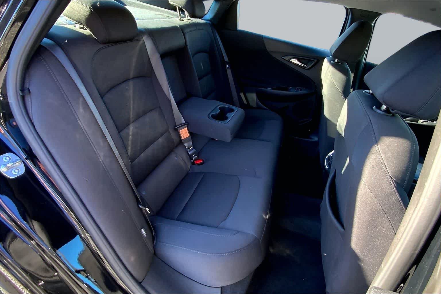 Used 2024 Mosaic Black Metallic Chevrolet LT image 19