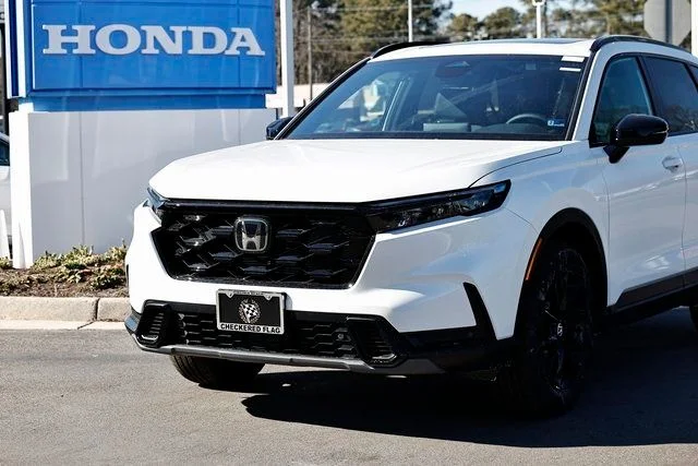 New 2026 Platinum White Pearl Honda Sport-L image 2