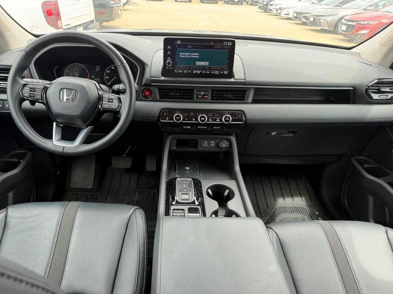 Certified Used 2025 Modern Steel Metallic Honda AWD EX-L image 12