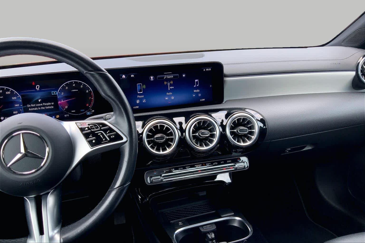 Pre-Owned 2025 Mercedes-Benz CLA 250