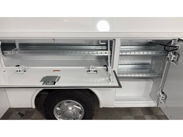 2025 Ford E-Series Cutaway Base - Photo 36