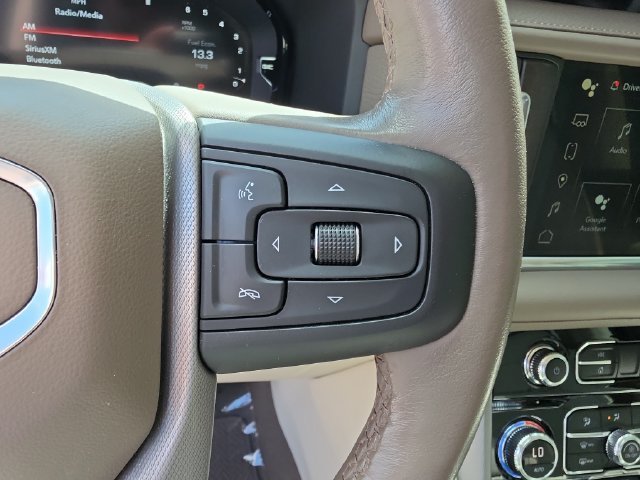 2022 GMC Yukon Denali - Photo 27