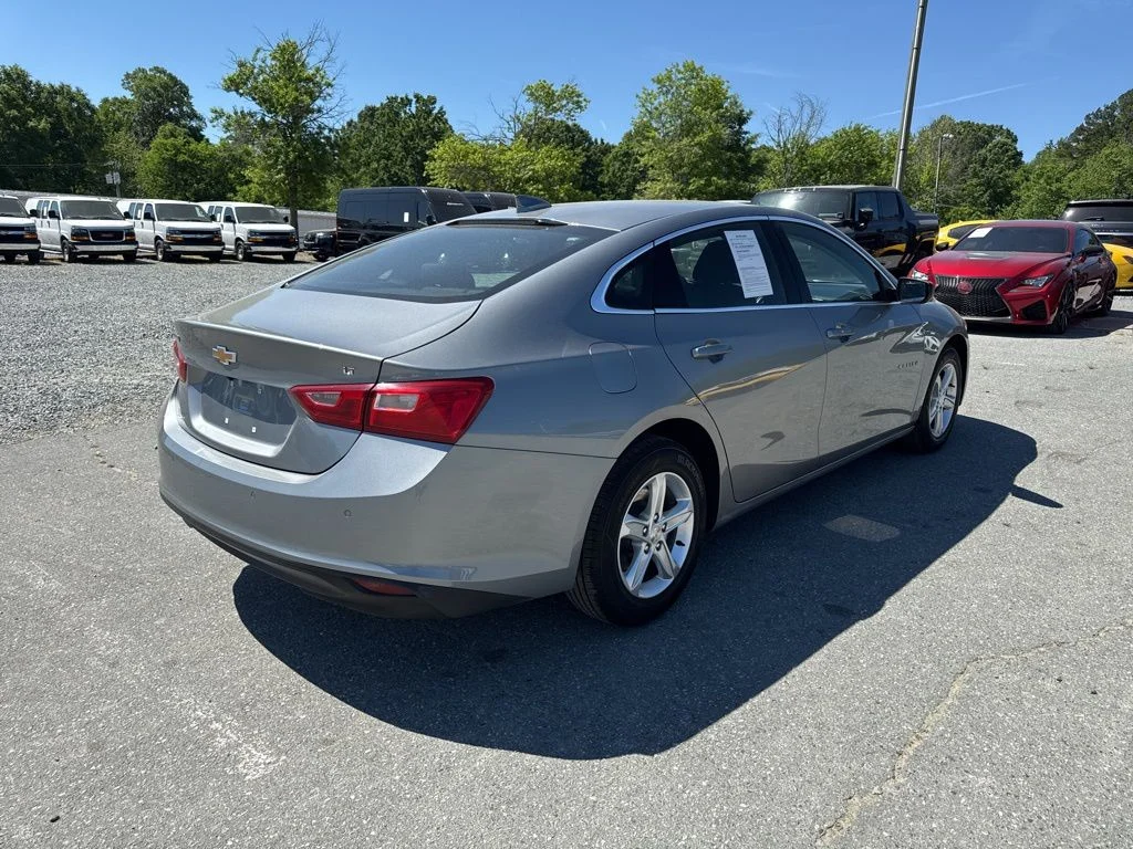 Used 2024 Gray Chevrolet LT image 5