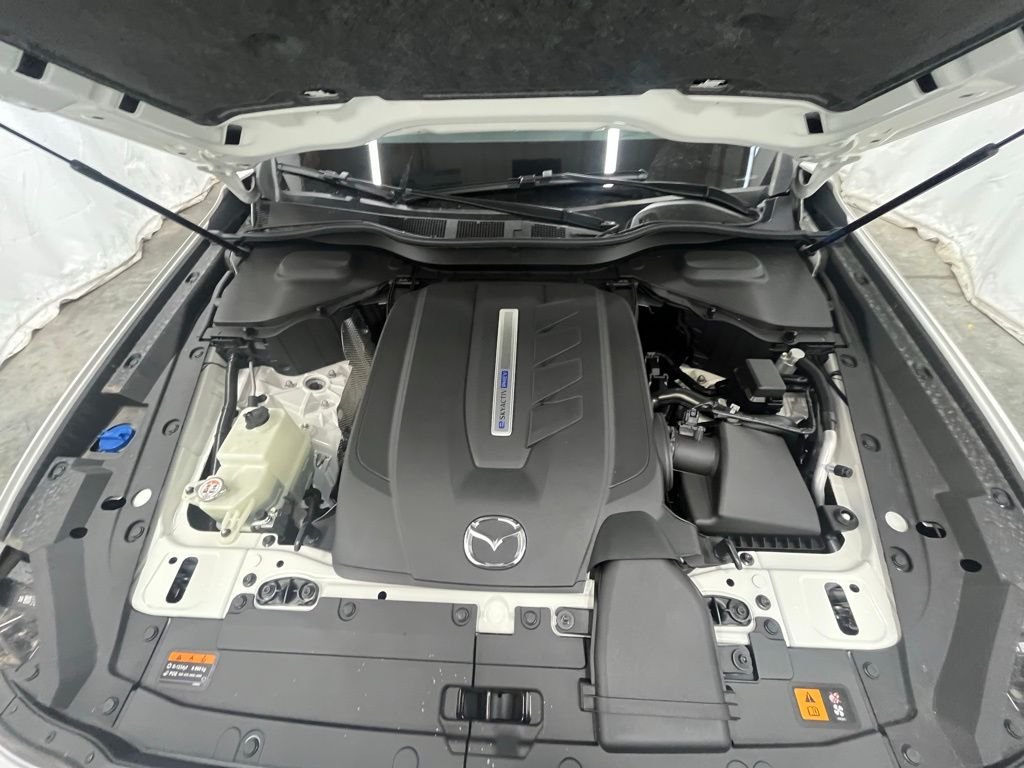 New 2025 Rhodium White Premium Mazda Premium Plus AWD image 29