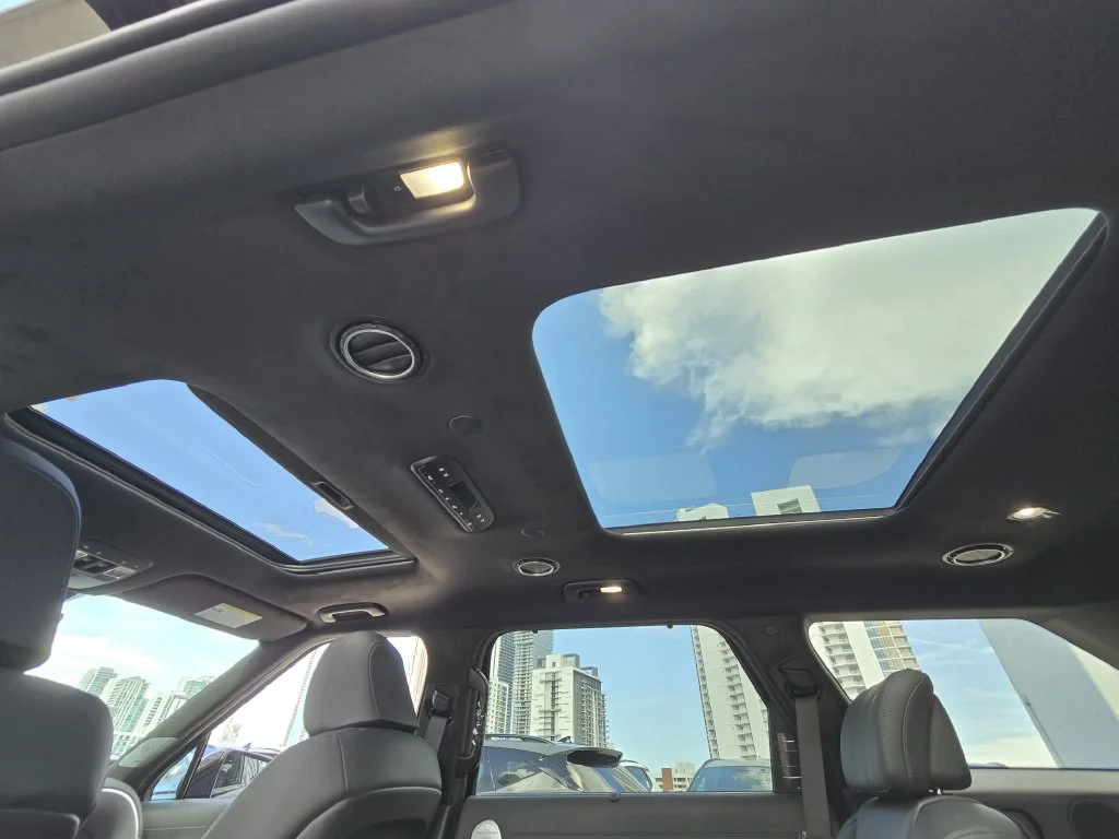 New 2027 Black Hyundai SEL image 10