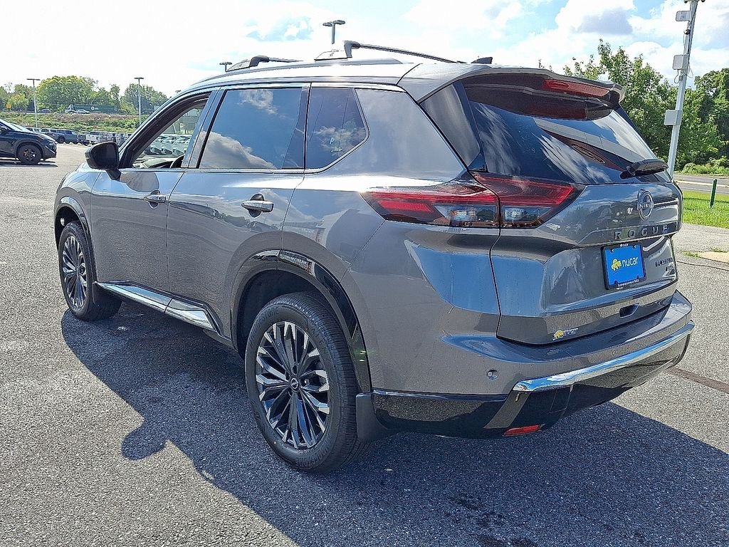 New 2026 Gun Metallic Nissan Platinum image 3