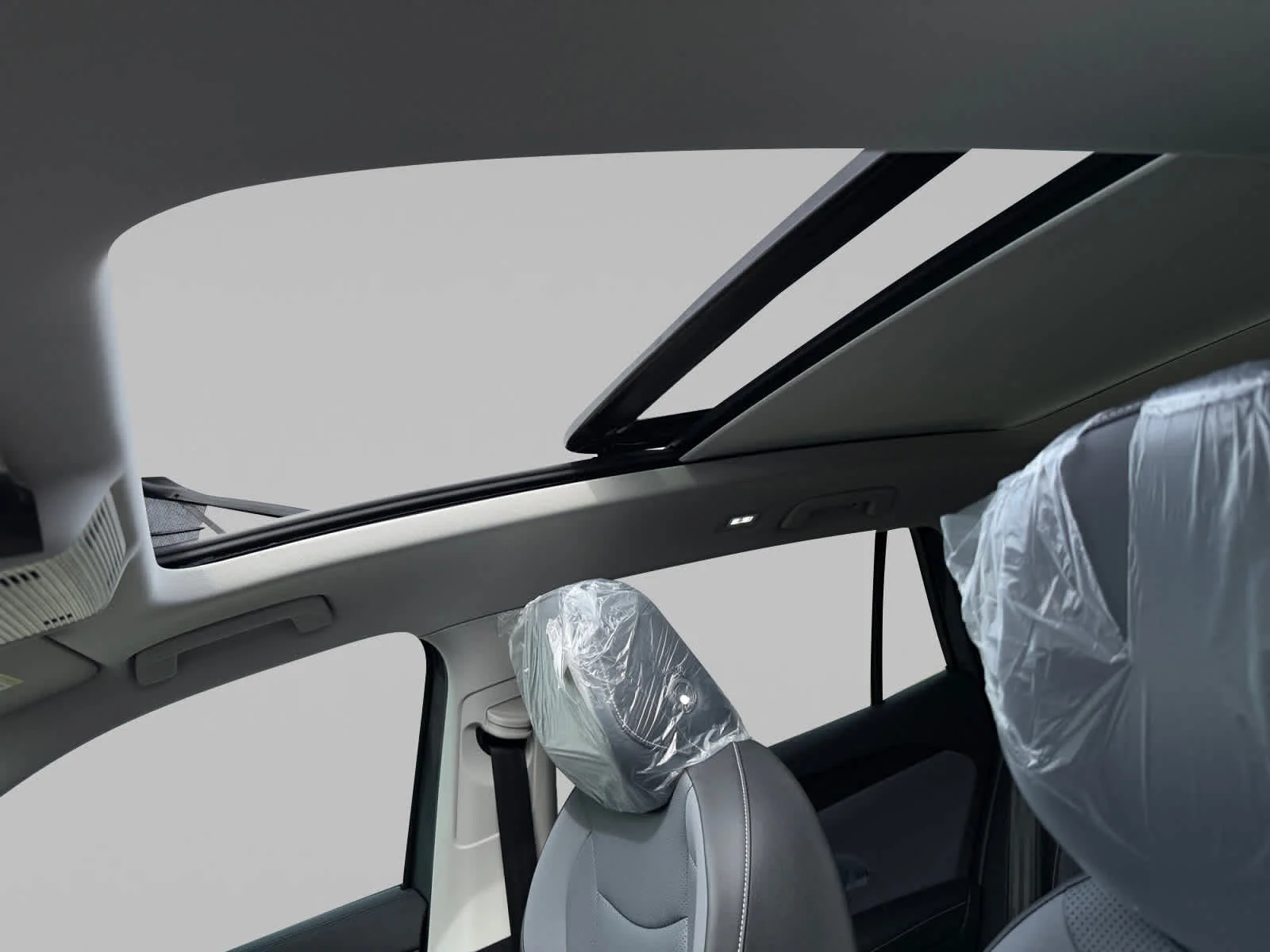 2026 Volkswagen Tiguan SE - Photo 12