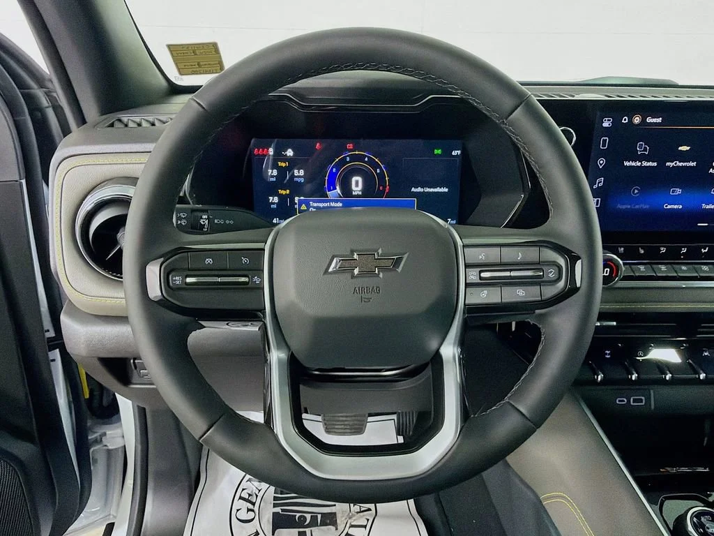 2026 Chevrolet Colorado ZR2 - Photo 12
