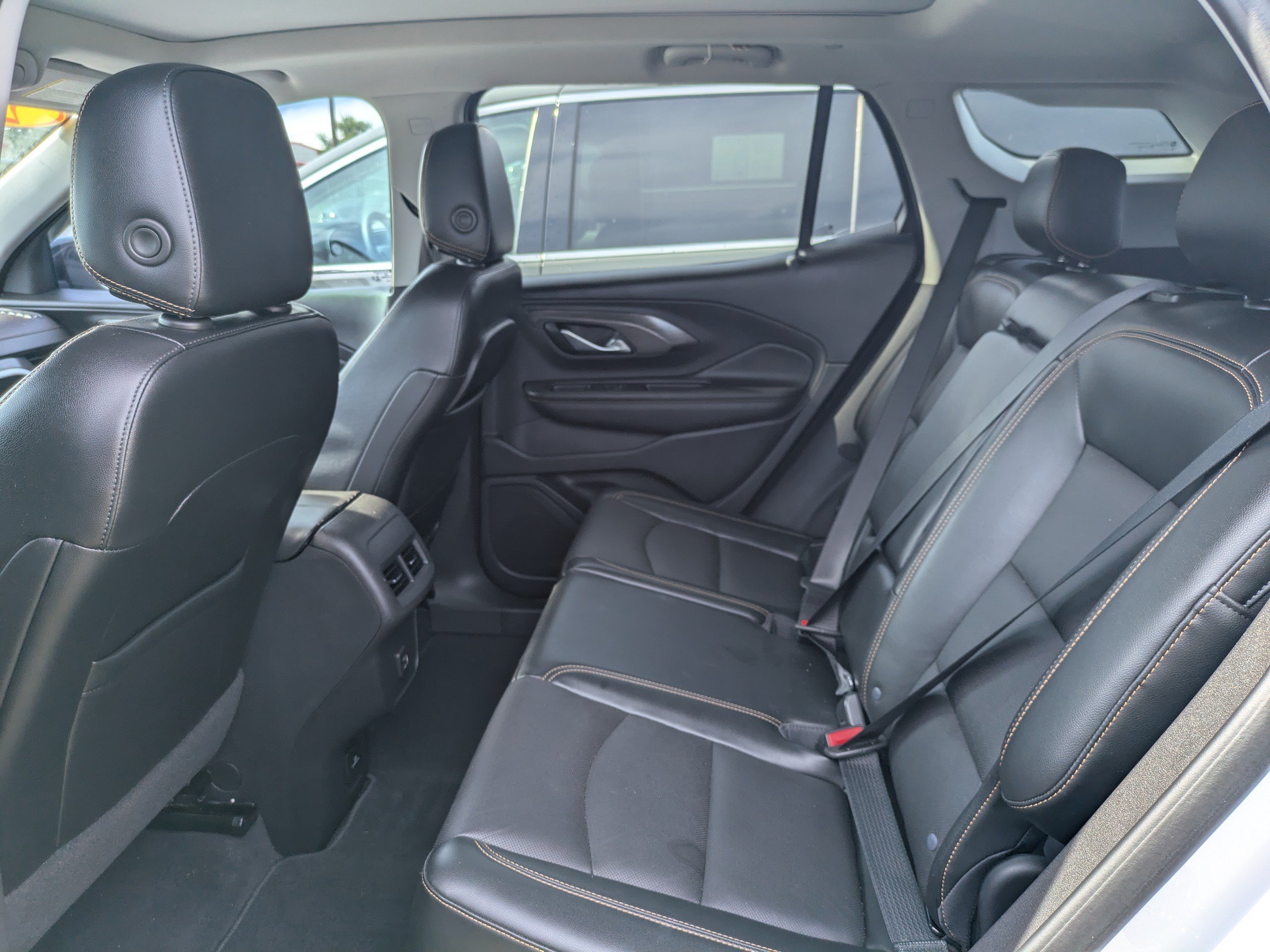 Used 2021 Summit White GMC SLT image 11