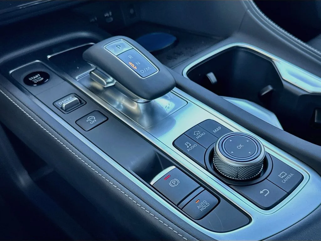 New 2027 MINERAL BLACK INFINITI Sport AWD image 17