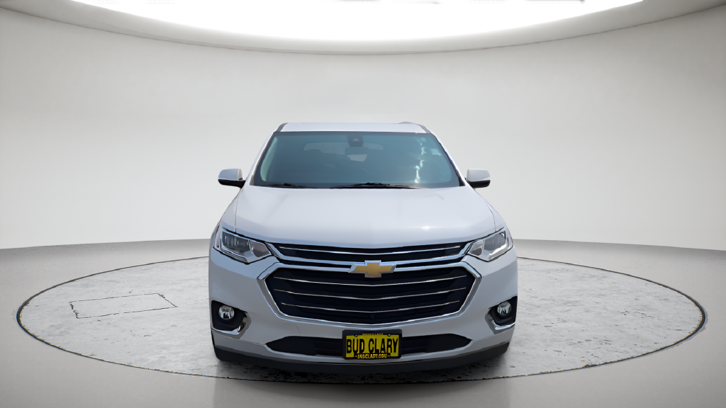 Used 2020 Beige Chevrolet Premier image 4