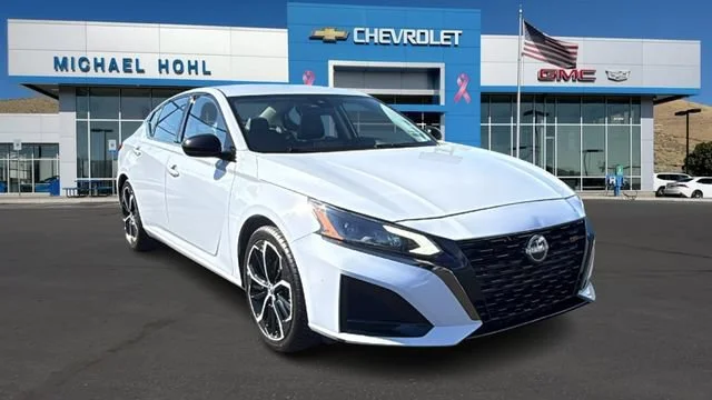 2024 Nissan Altima 2.5 SR