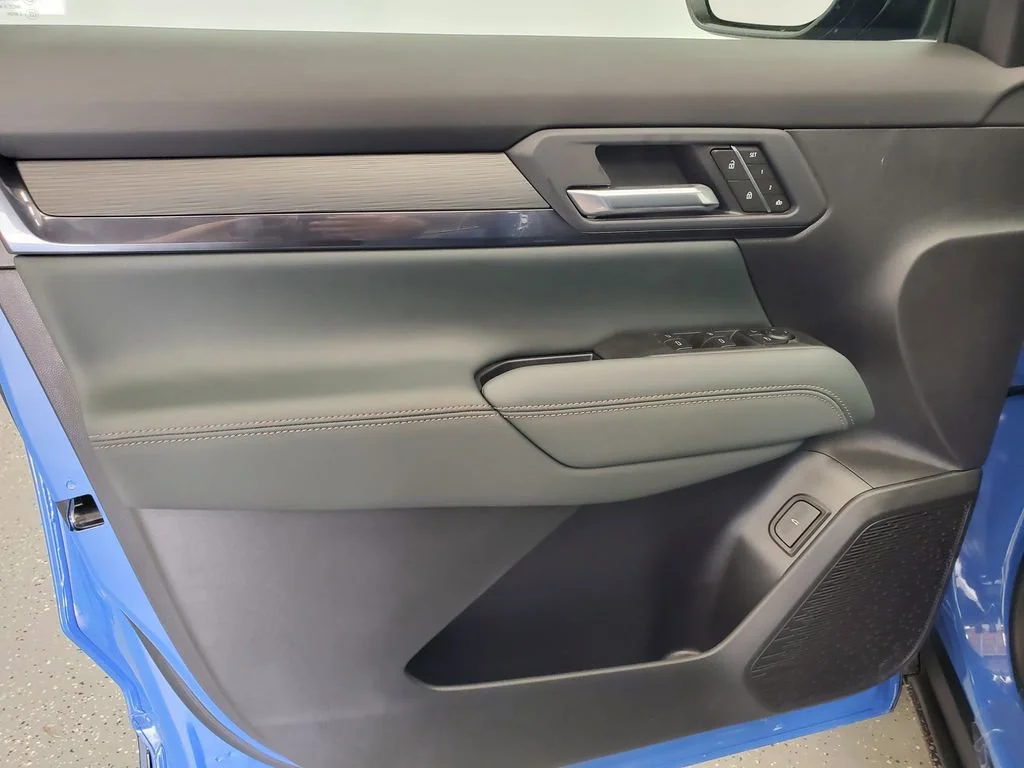 2026 GMC Terrain AT4 - Photo 8