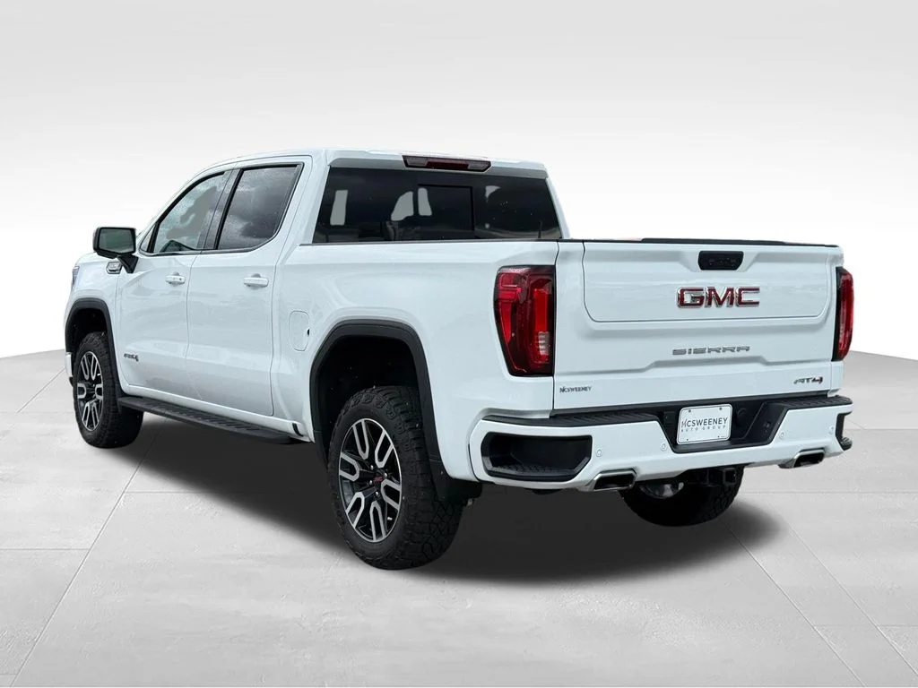 Used 2025 White GMC AT4 image 3