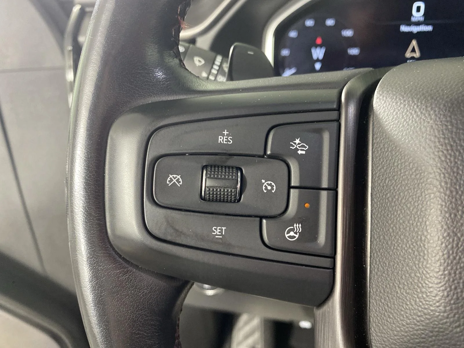 Used 2024 Sterling Metallic GMC AT4X image 9