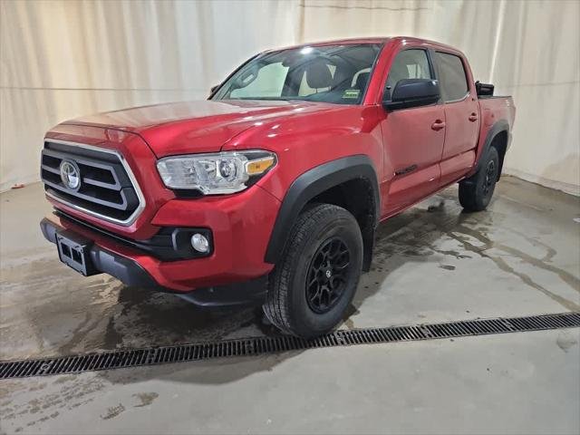 Certified Used 2023 BARCELONA RED MET. Toyota  image 3