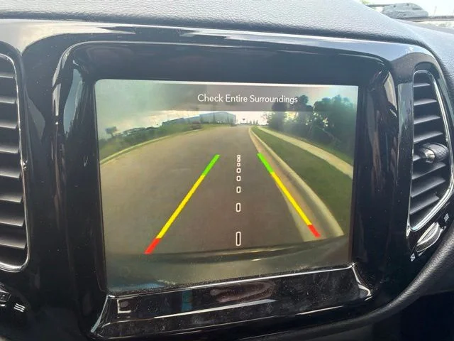 Used 2018 Green Jeep Limited image 15
