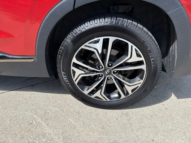 Used 2019 Lava Orange Hyundai Limited image 11