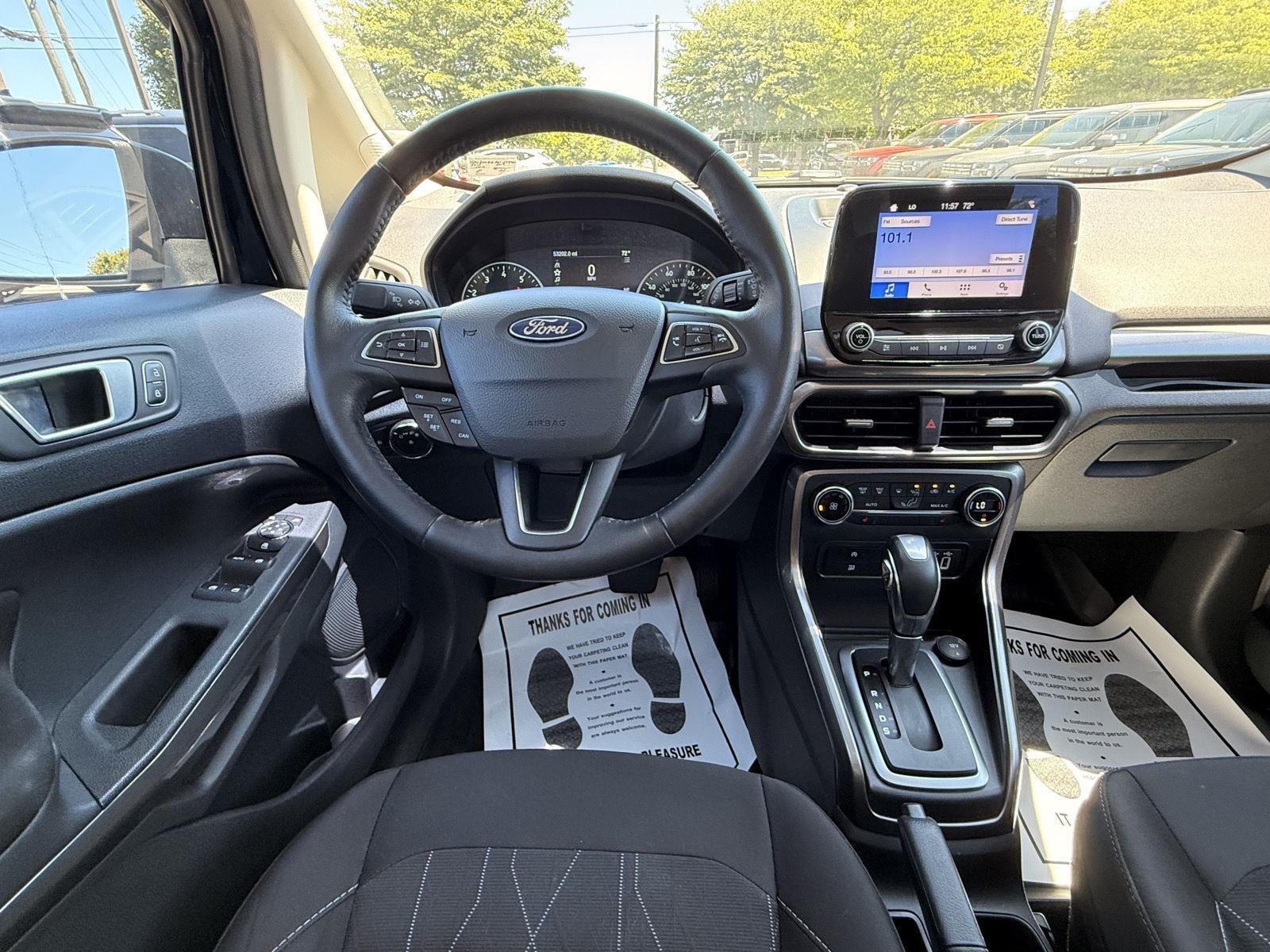 Used 2019 Shadow Black Ford SE image 21
