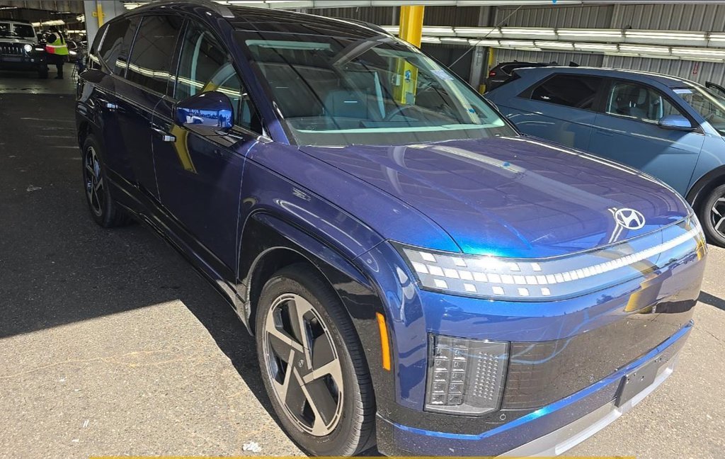 Used 2026 Hyundai IONIQ 9 Performance Limited with VIN 7YAMWFS55TY010081 for sale in Kansas City