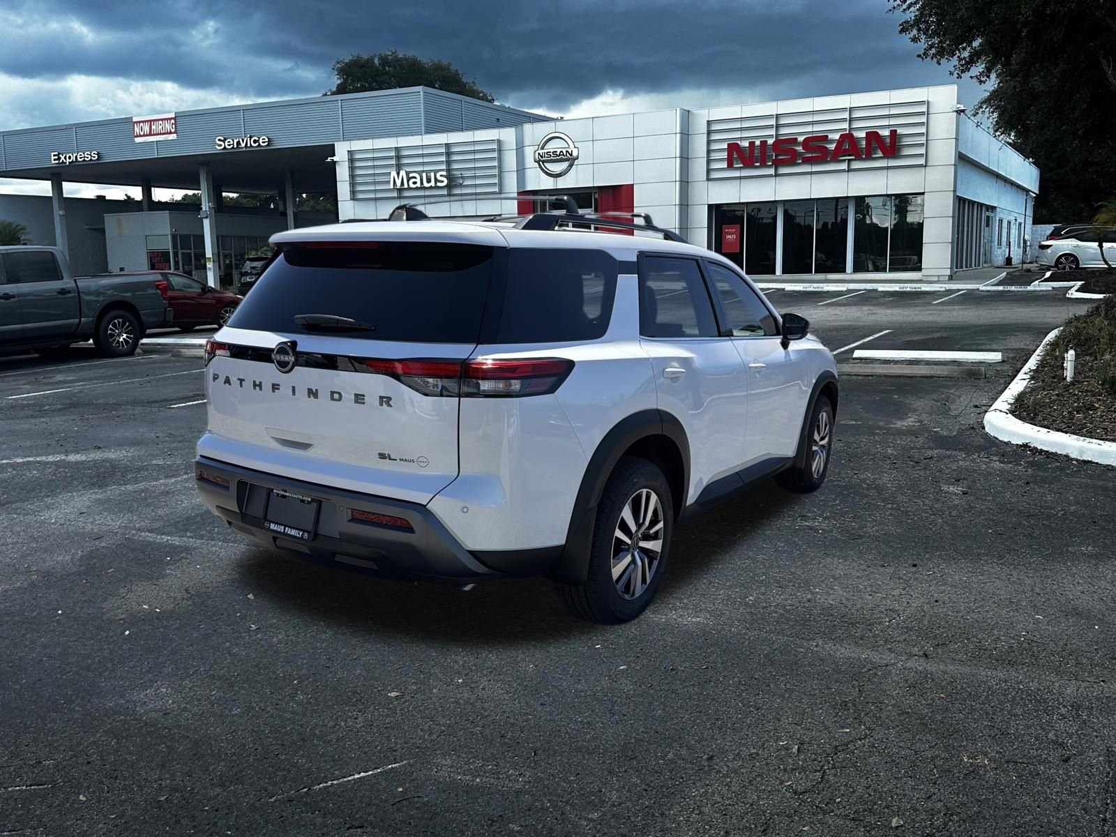 New 2026 Nissan Pathfinder SL 4D Sport Utility