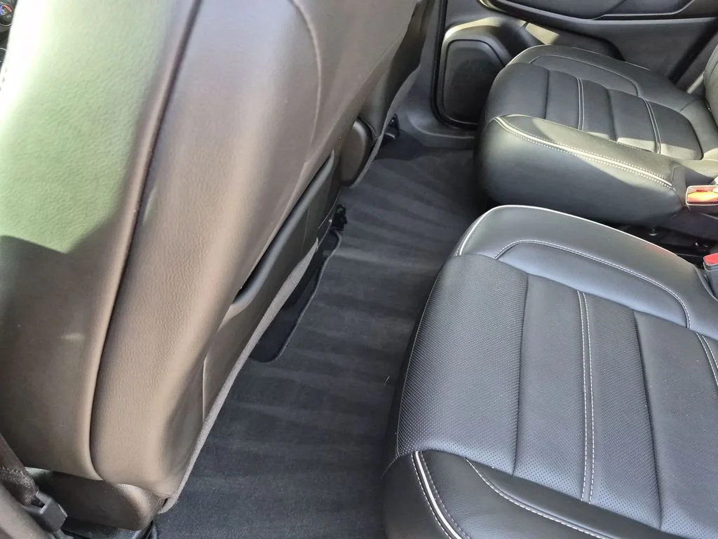 Used 2021 Black GMC Denali image 36