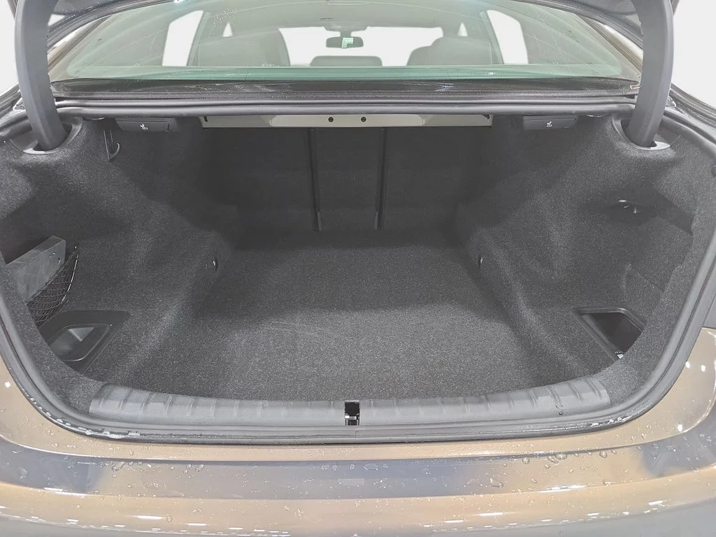 Used 2023 Alvite Gray Metallic BMW M550i xDrive image 12