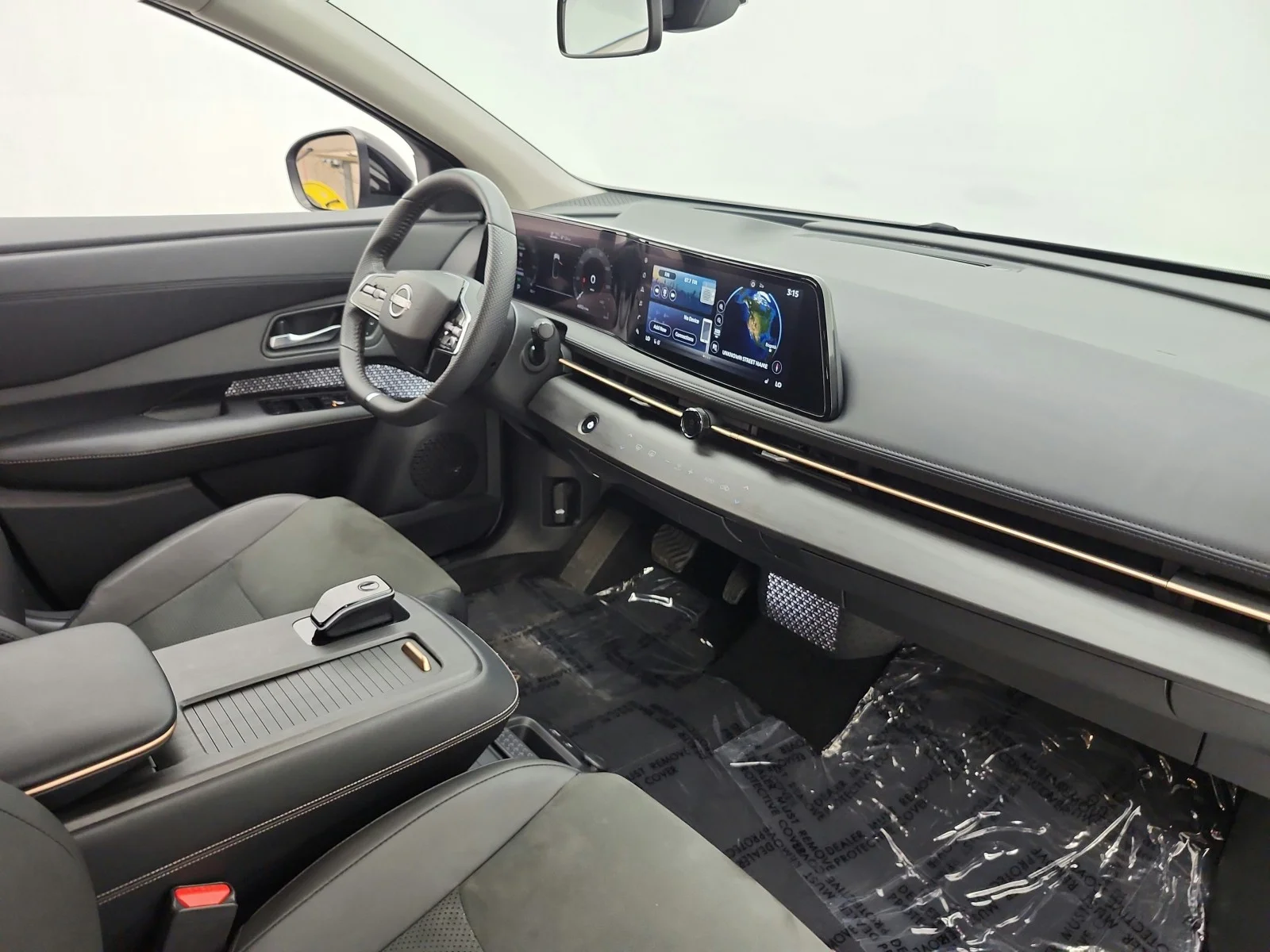 Used 2024 Boulder Gray Pearl/Black Diamond Pearl Nissan ENGAGE+ image 21