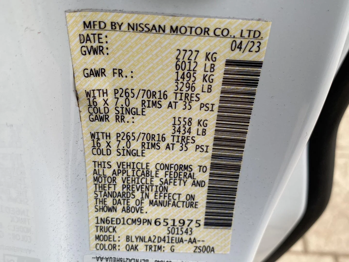 Used 2023 Glacier White Nissan S image 9