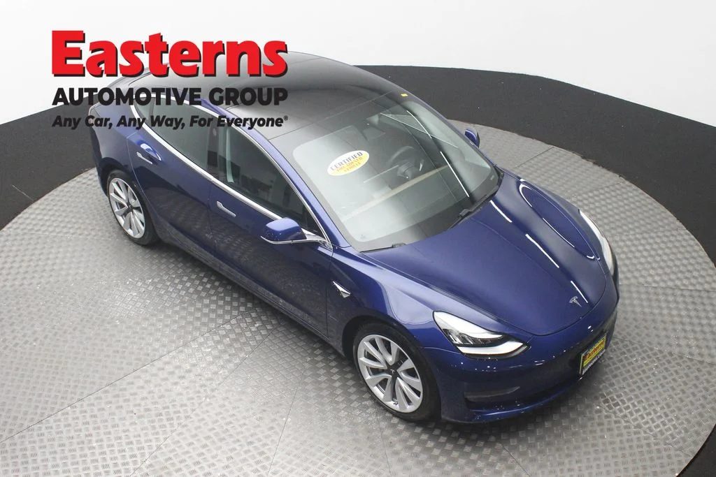 Used 2020 Blue Tesla Long Range image 3