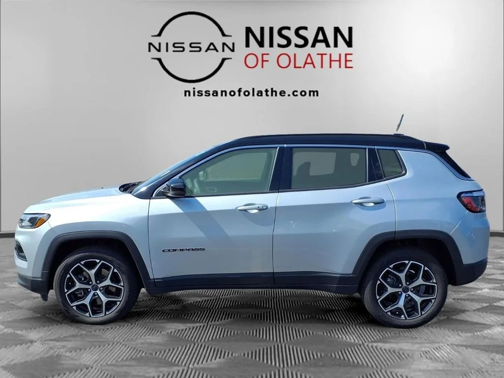 Certified Used 2025 Silver Jeep Limited image 20