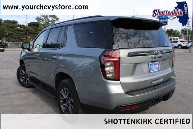Used 2023 Gray Chevrolet Z71 image 12