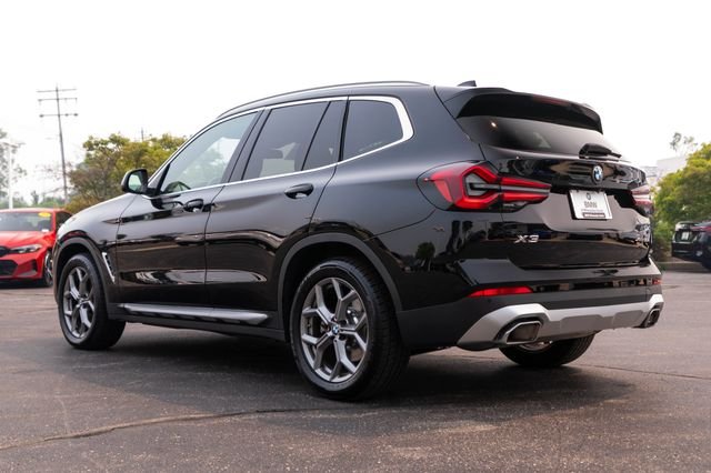 Used 2023 Jet Black BMW xDrive30i image 3